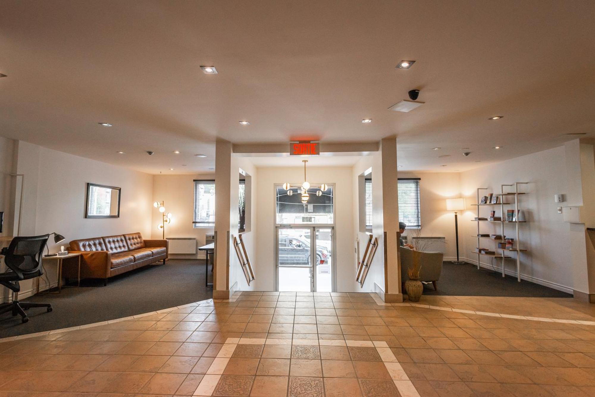 Hotel Le Roberval Montreal Luaran gambar